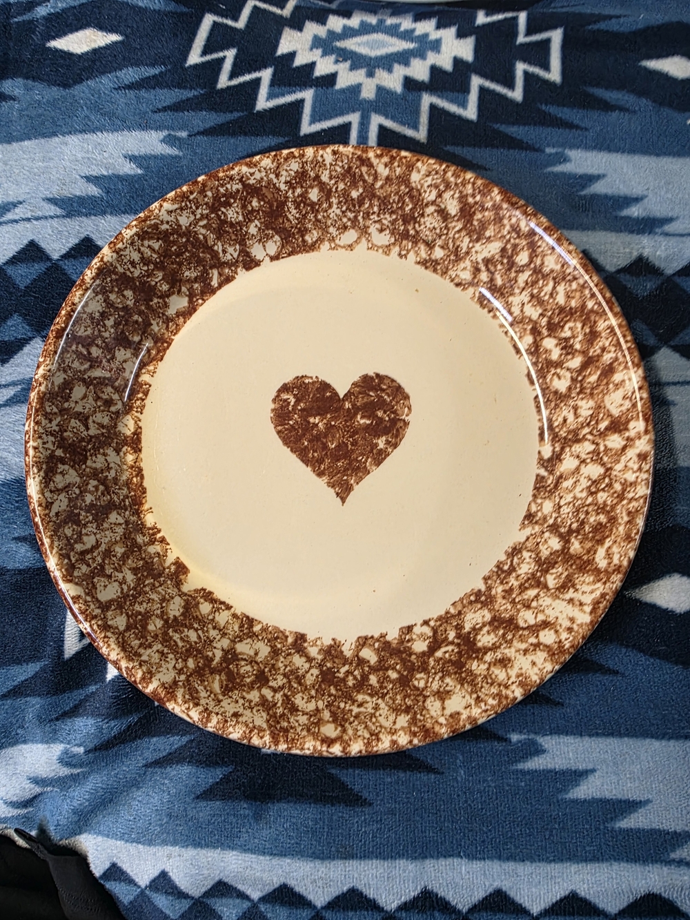 Cream and Brown Heart Speckle Pie Dish- Home Kitchen Bakeware